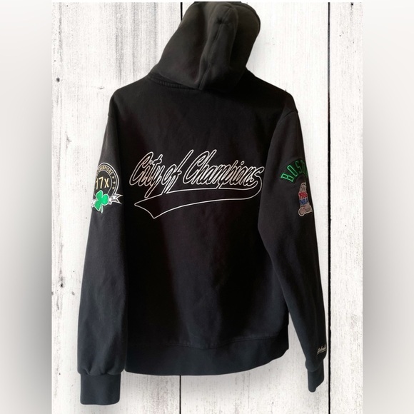 Mitchell & Ness Boston Celtics Champion City Hoodie Sweater Pullover Mens Sz Med - Picture 7 of 11